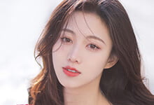 北方有佳人，绝世而独立。 ​​​-沐风文化